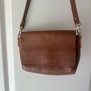 Portland Leather Meadow Mini Metro Crossbody